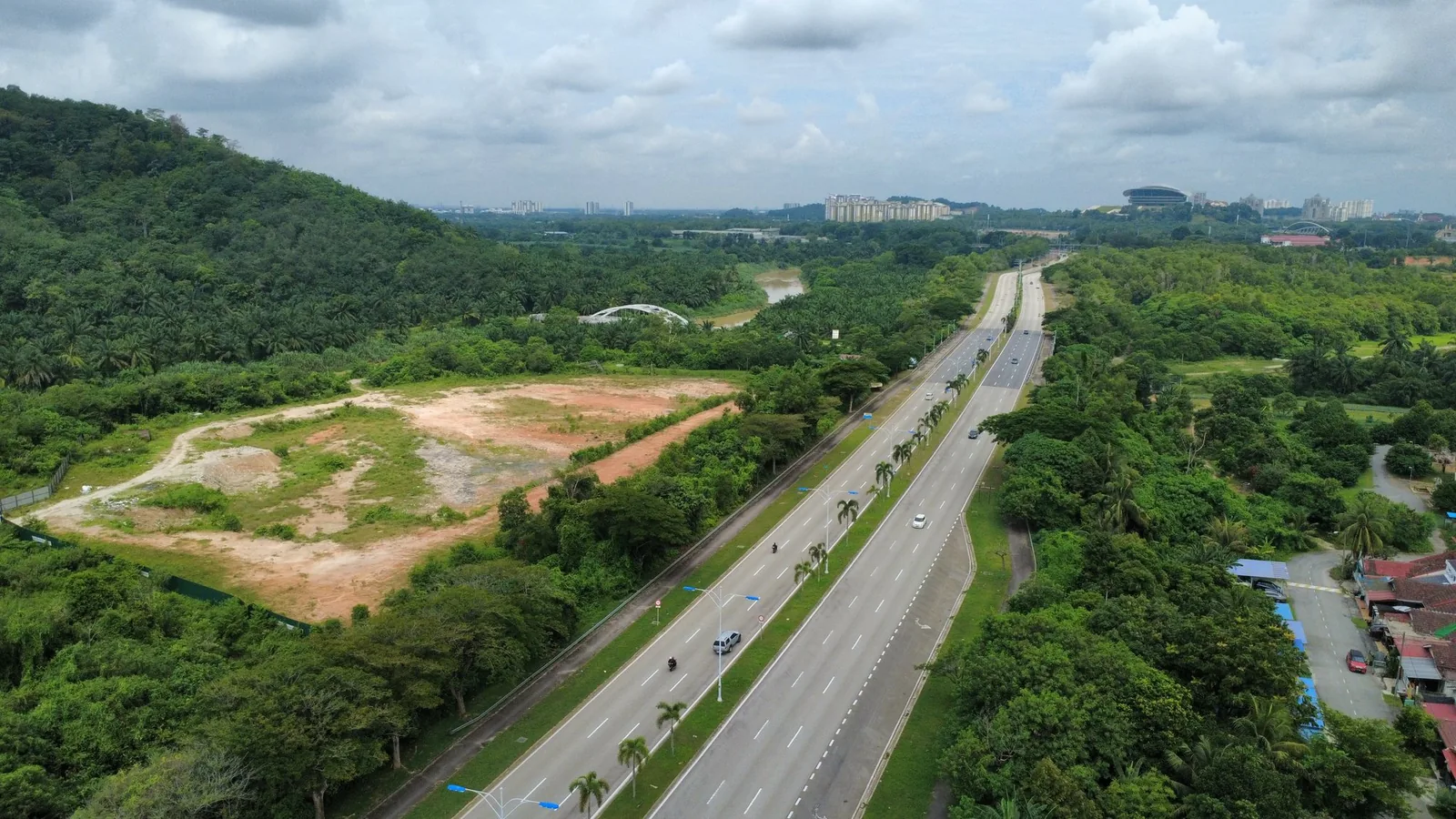 Residensi Armani Putra — gambaran projek